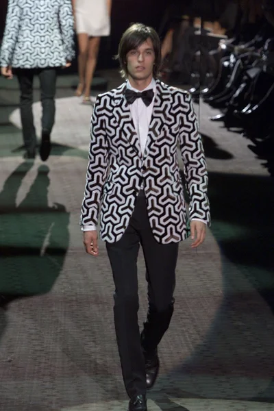 Look 52